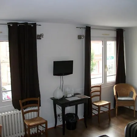 Hotel Caudron 2*