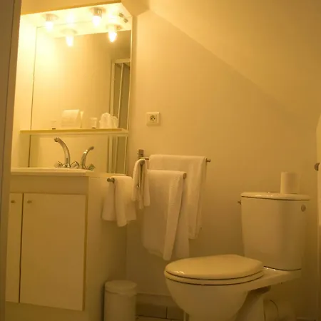 Hotel Caudron 2*