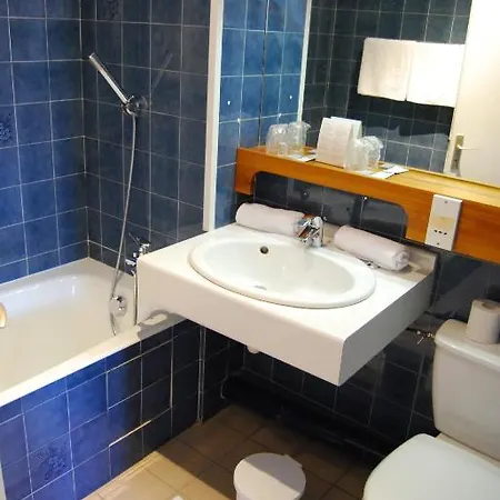 Hotel Caudron 2*